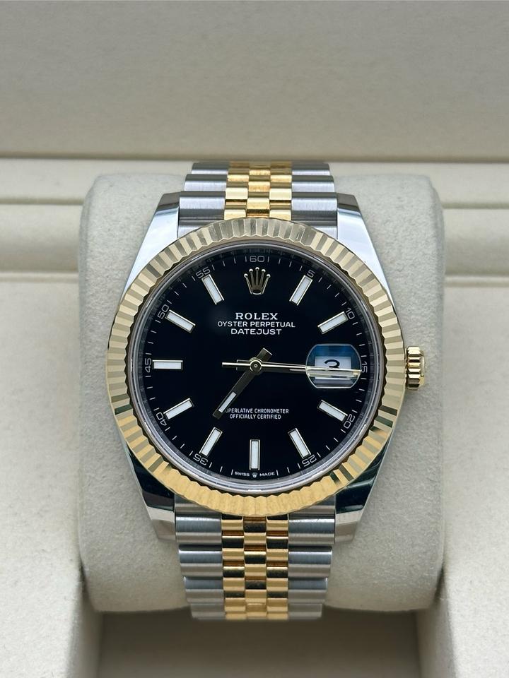 Rolex | Datejust | 126333 | Steel | 36 mm | Steel | Black | Automatic
