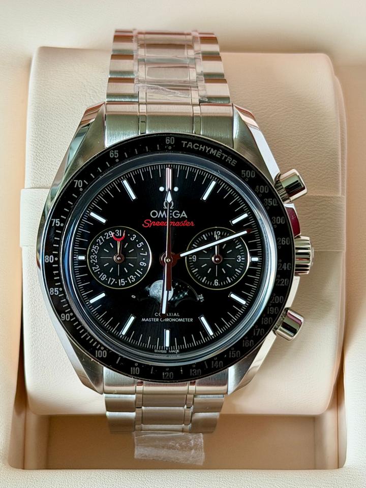 Omega Speedmaster Moonphase Moonwatch Moonphase OBO - Unworn Omega Moonphase with full box and papers